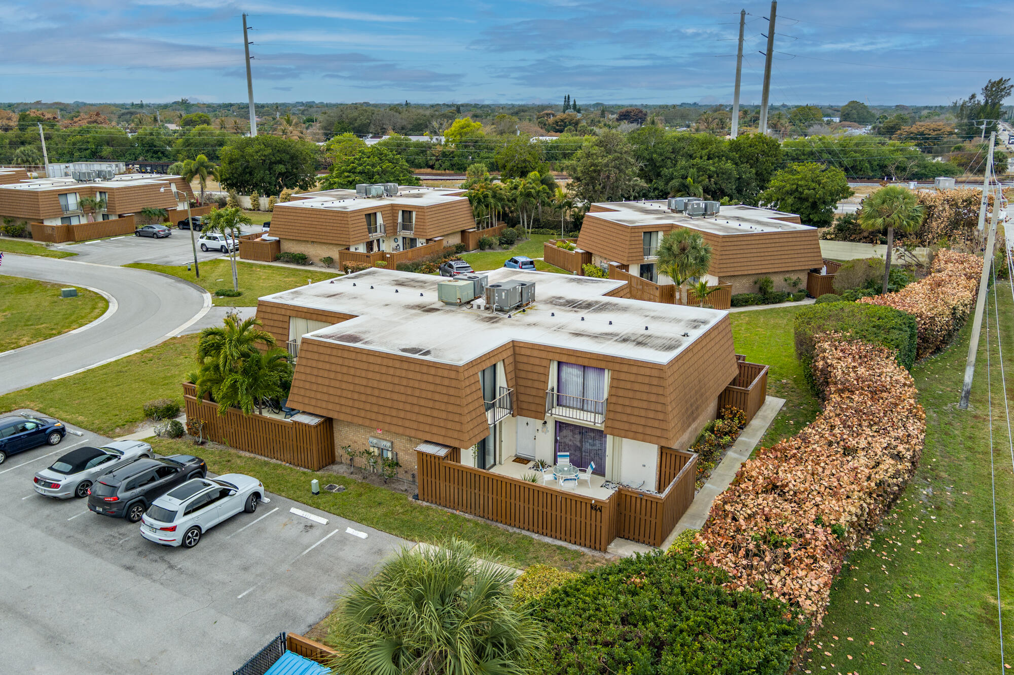 TEQUESTA HILLS CONDO - Residential