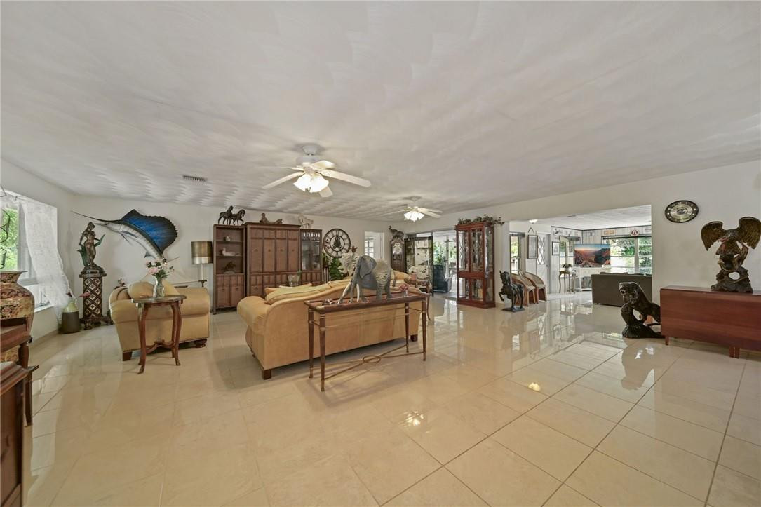 Everglade Land Sales Co S - Residential