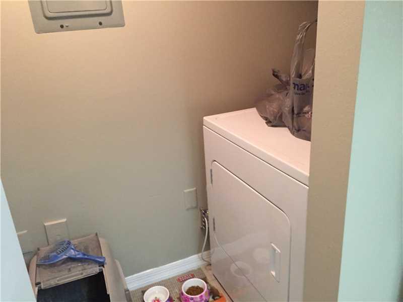 EVERGREEN LAKES - Residential