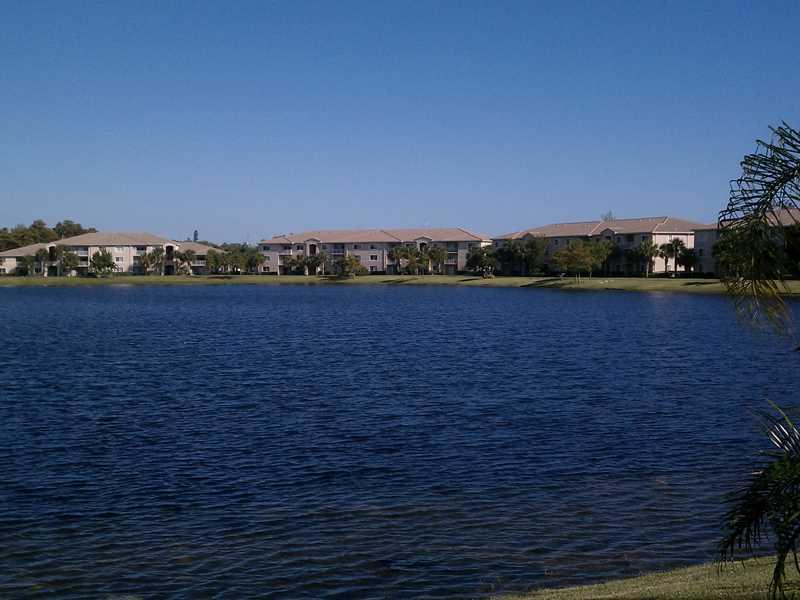 EVERGREEN LAKES - Residential