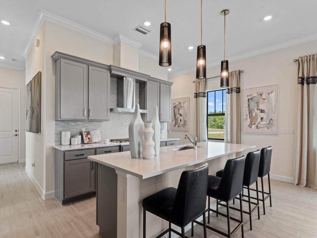 721 SE Fascino Circle