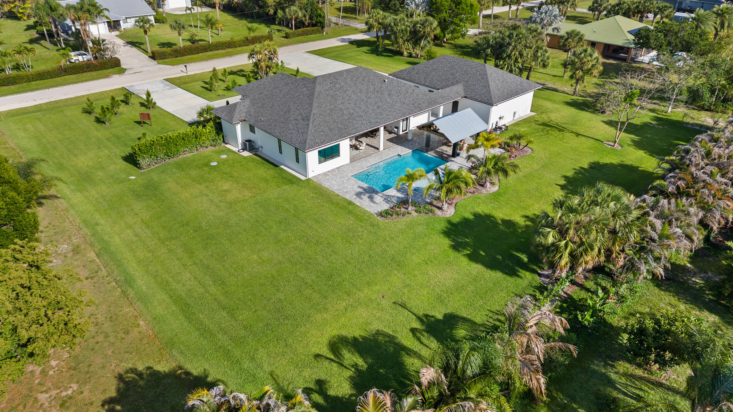 Palm Beach Country Estates - Residential