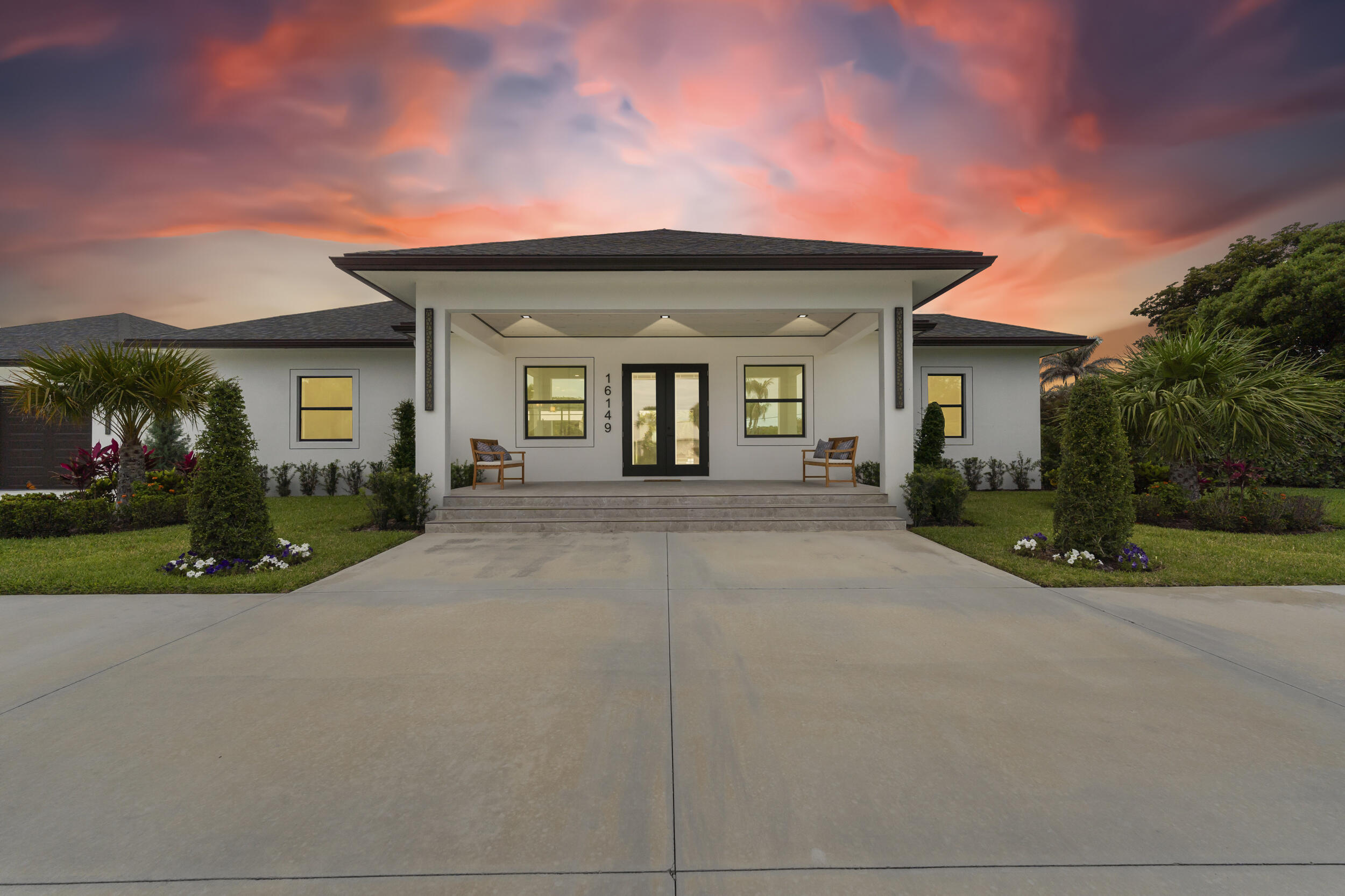Palm Beach Country Estates - Residential
