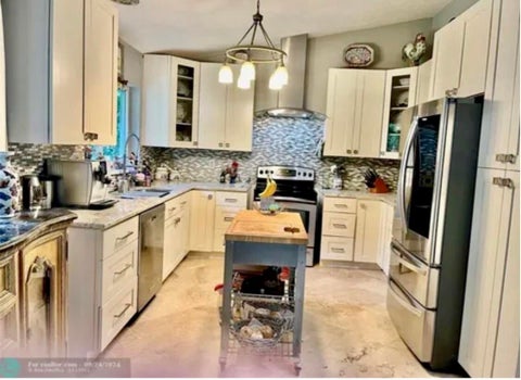 Tiny photo for 9285 NW 44TH Court, Coral Springs, FL 33065 (MLS # B26057277)