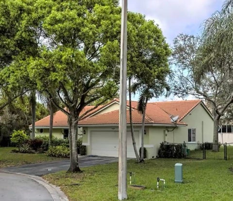 Photo of 9285 NW 44TH Court, Coral Springs, FL 33065 (MLS # B26057277)