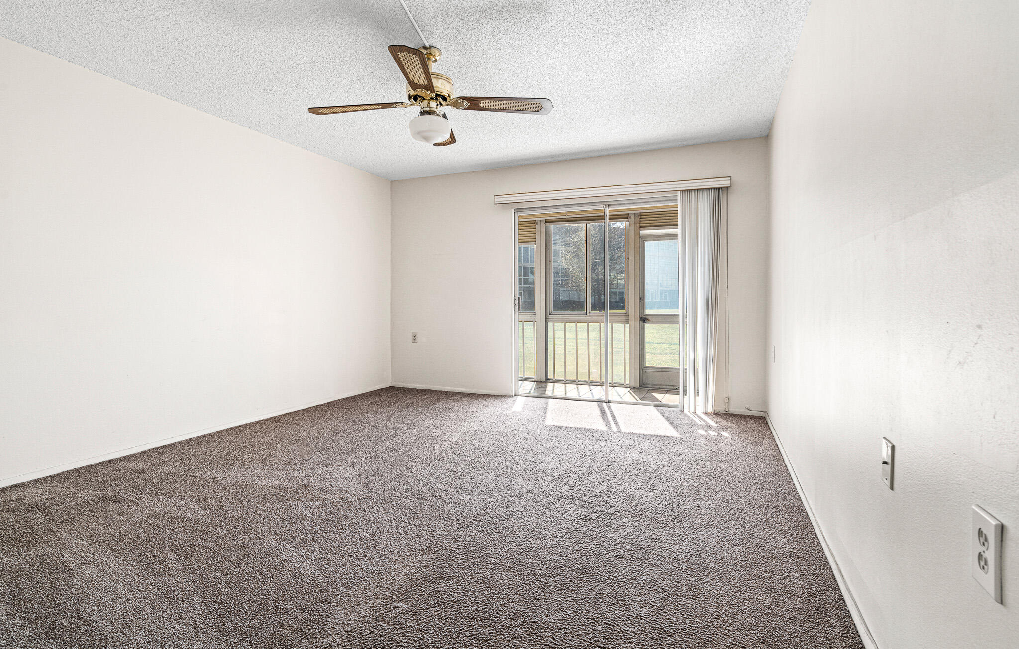 MARTINIQUE VILLAGE I CONDO - Residential