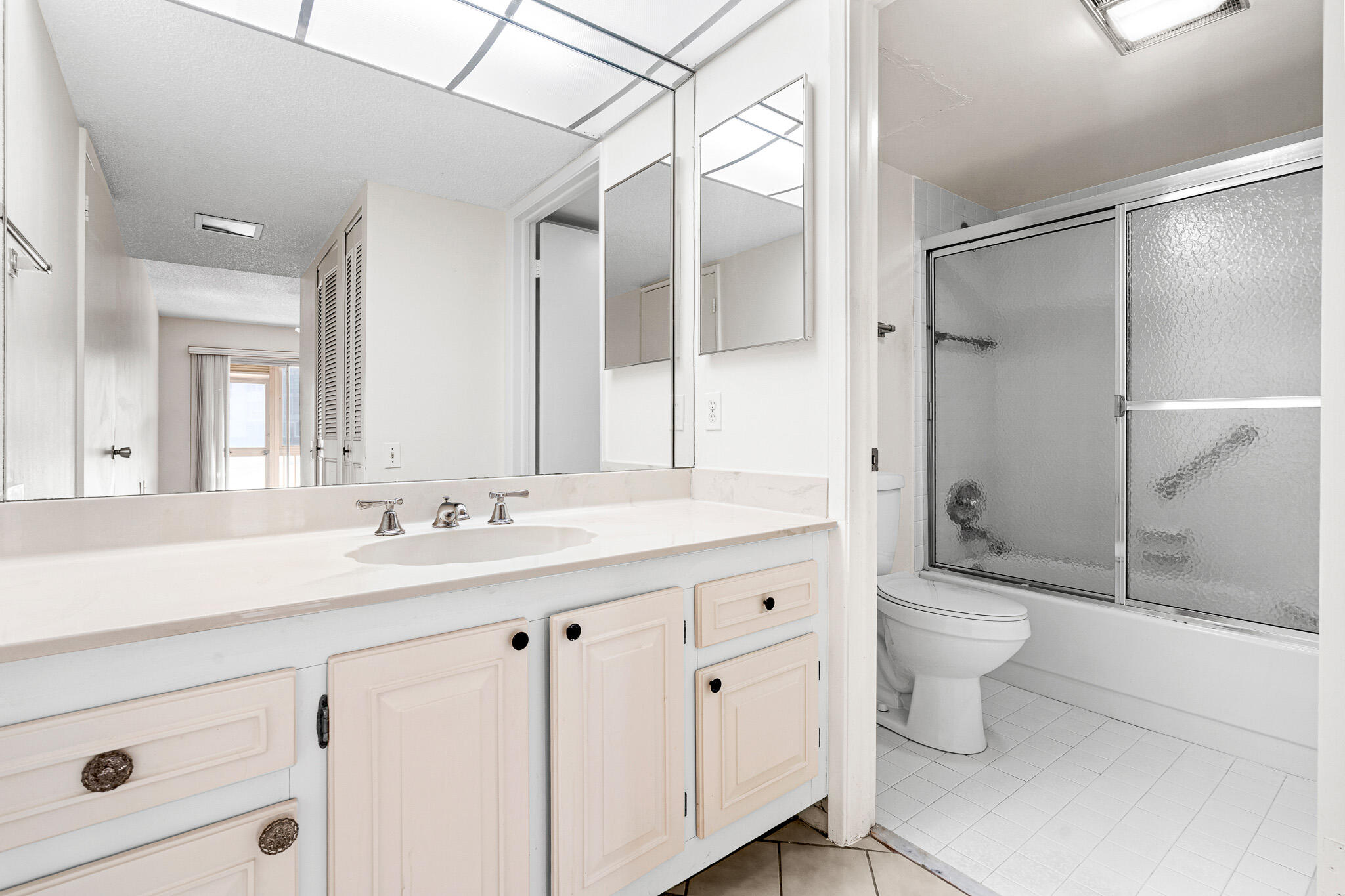 MARTINIQUE VILLAGE I CONDO - Residential