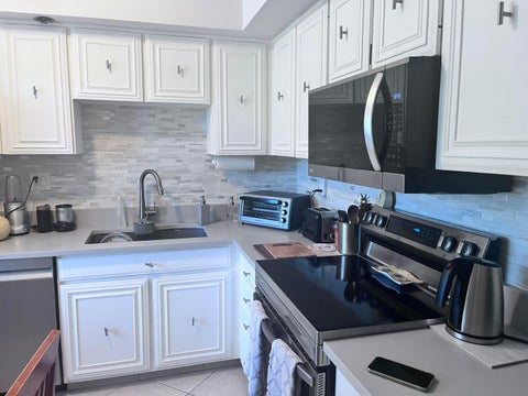 Tiny photo for 3000 PRESIDENTIAL Way #301, West Palm Beach, FL 33401 (MLS # B26089135)