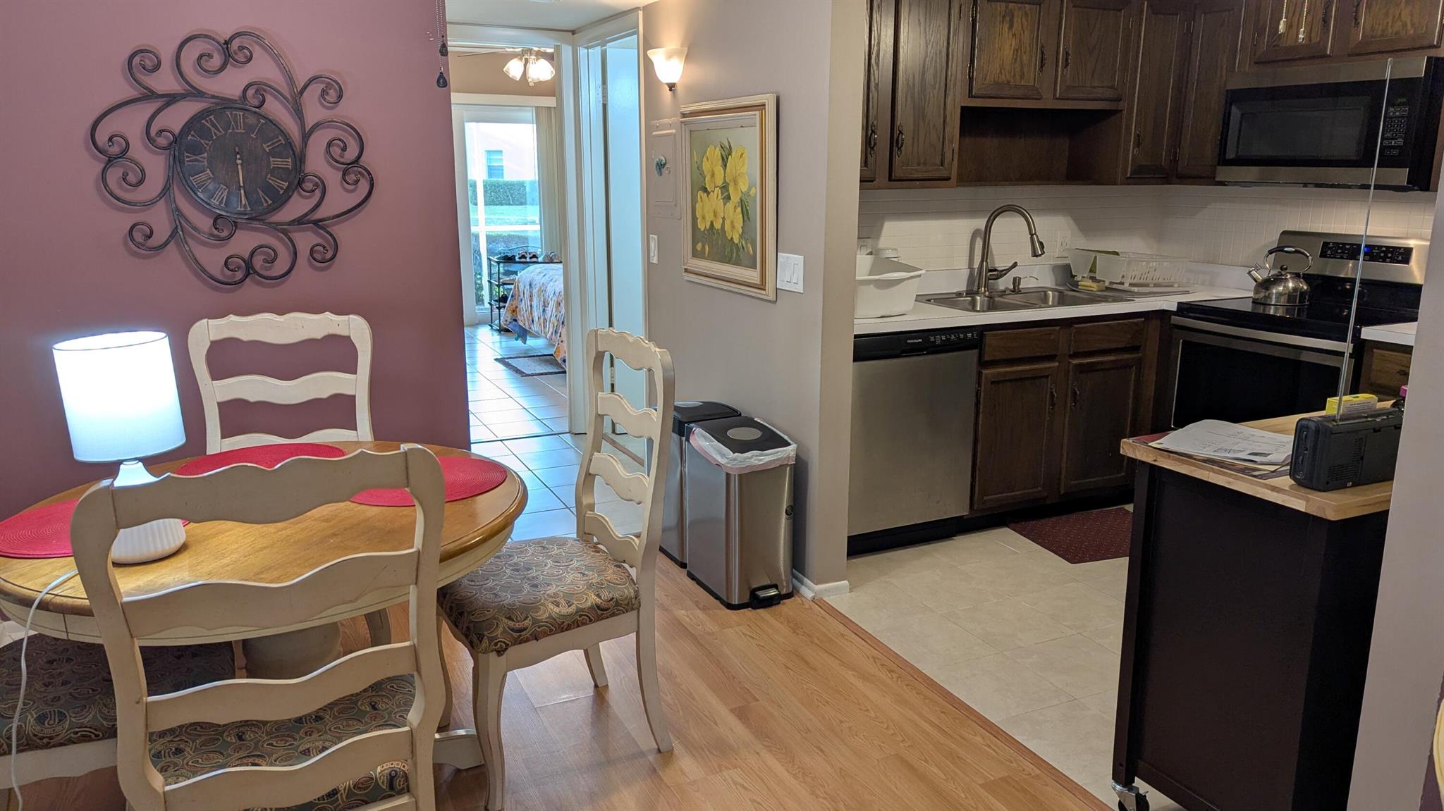 Vista Gardens Trail - Residential