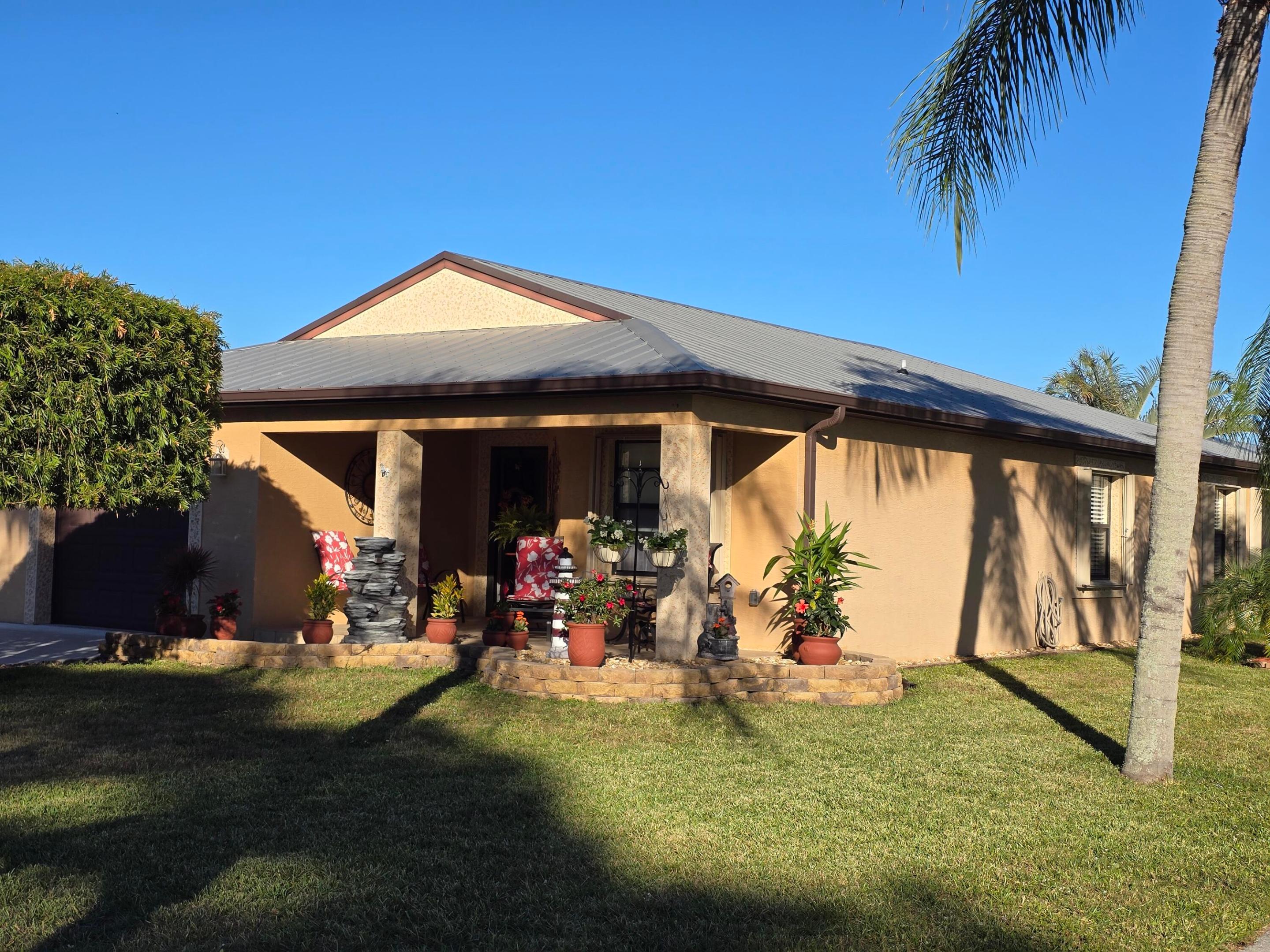 SPANISH LAKES ONE LEASEHOLD ESTATES - Residential