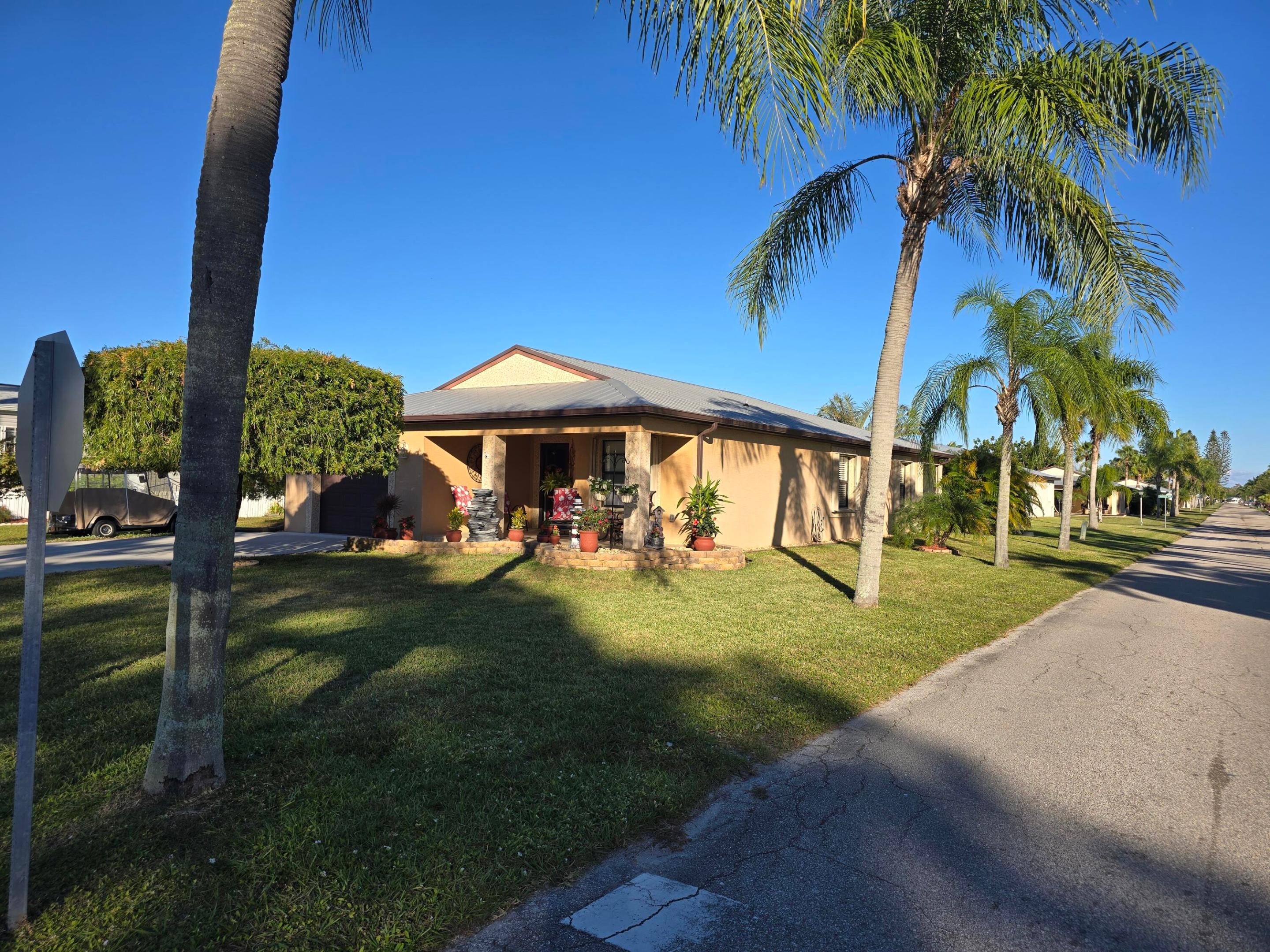 SPANISH LAKES ONE LEASEHOLD ESTATES - Residential