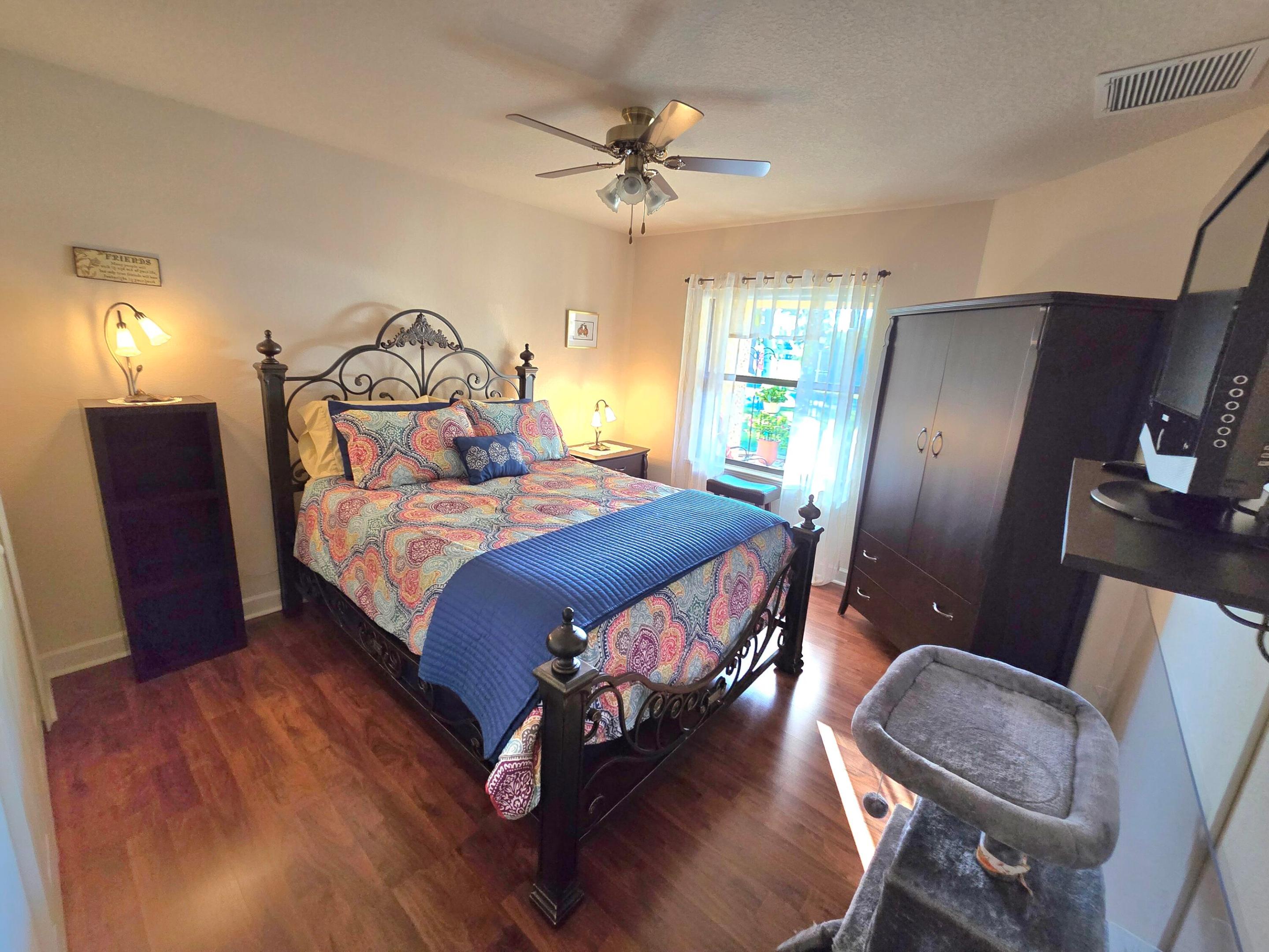 SPANISH LAKES ONE LEASEHOLD ESTATES - Residential