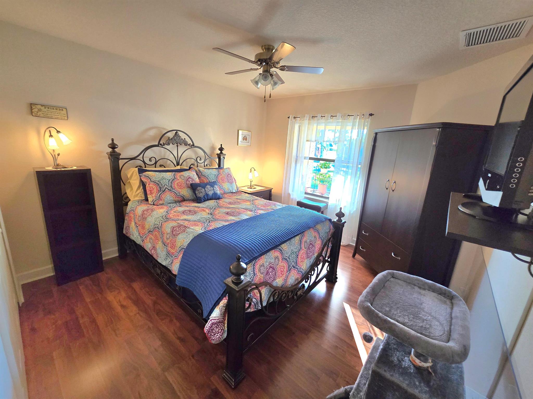 SPANISH LAKES ONE LEASEHO - Residential