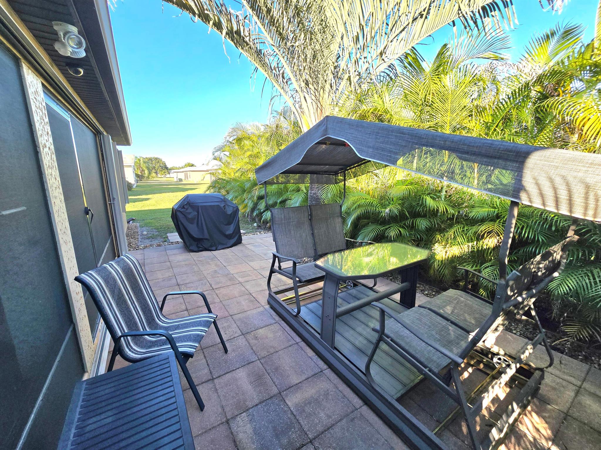 SPANISH LAKES ONE LEASEHO - Residential