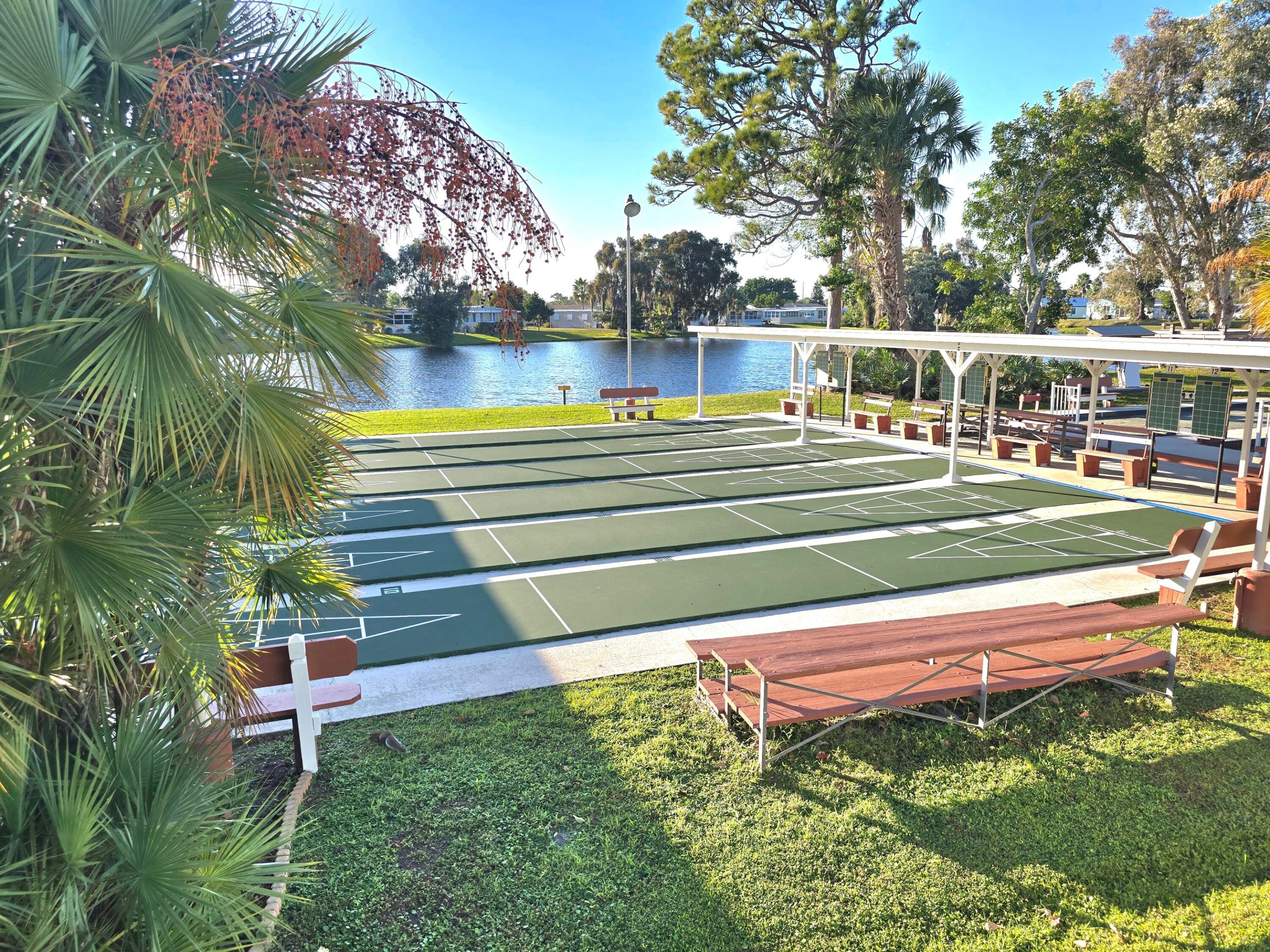 SPANISH LAKES ONE LEASEHOLD ESTATES - Residential