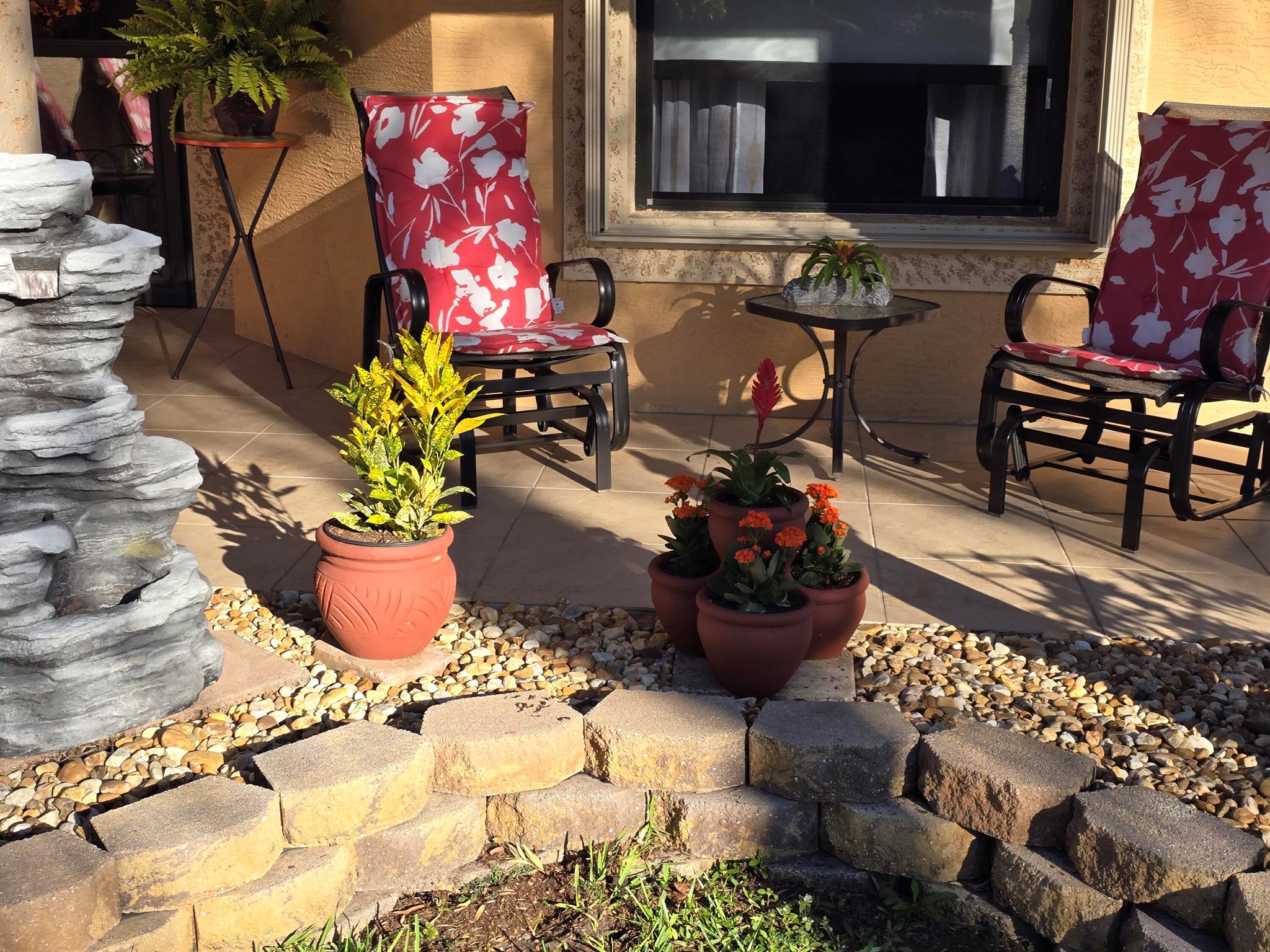 SPANISH LAKES ONE LEASEHO - Residential