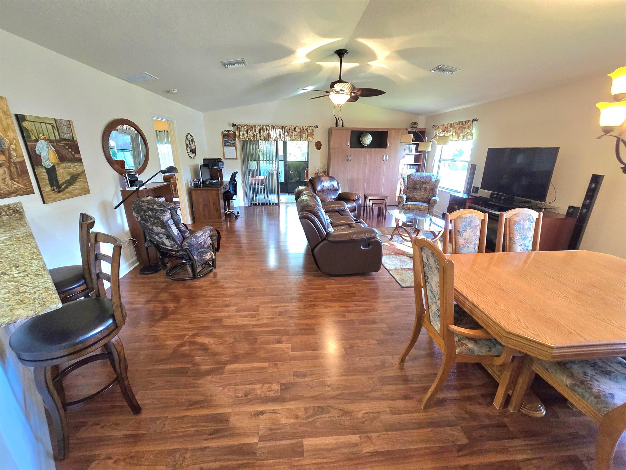 SPANISH LAKES ONE LEASEHO - Residential