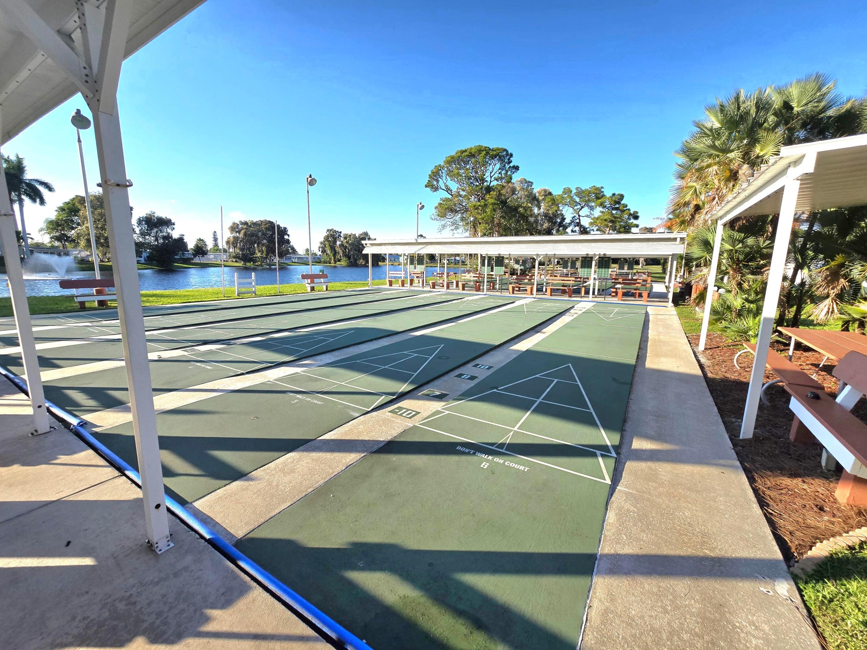 SPANISH LAKES ONE LEASEHOLD ESTATES - Residential