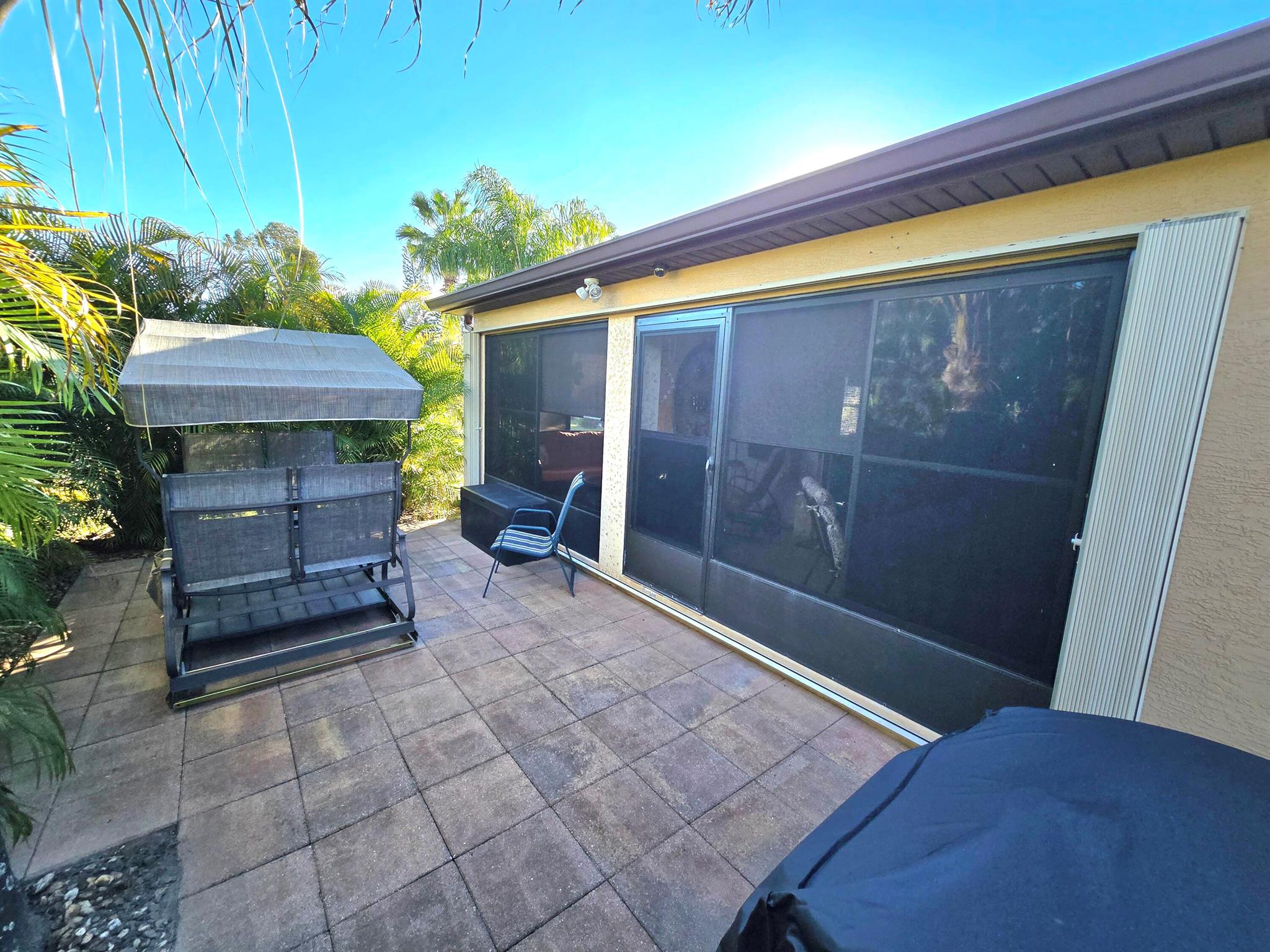 SPANISH LAKES ONE LEASEHO - Residential