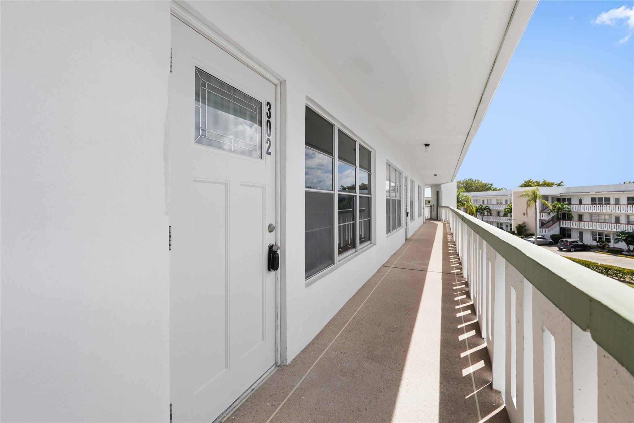 302 Wellington C 302