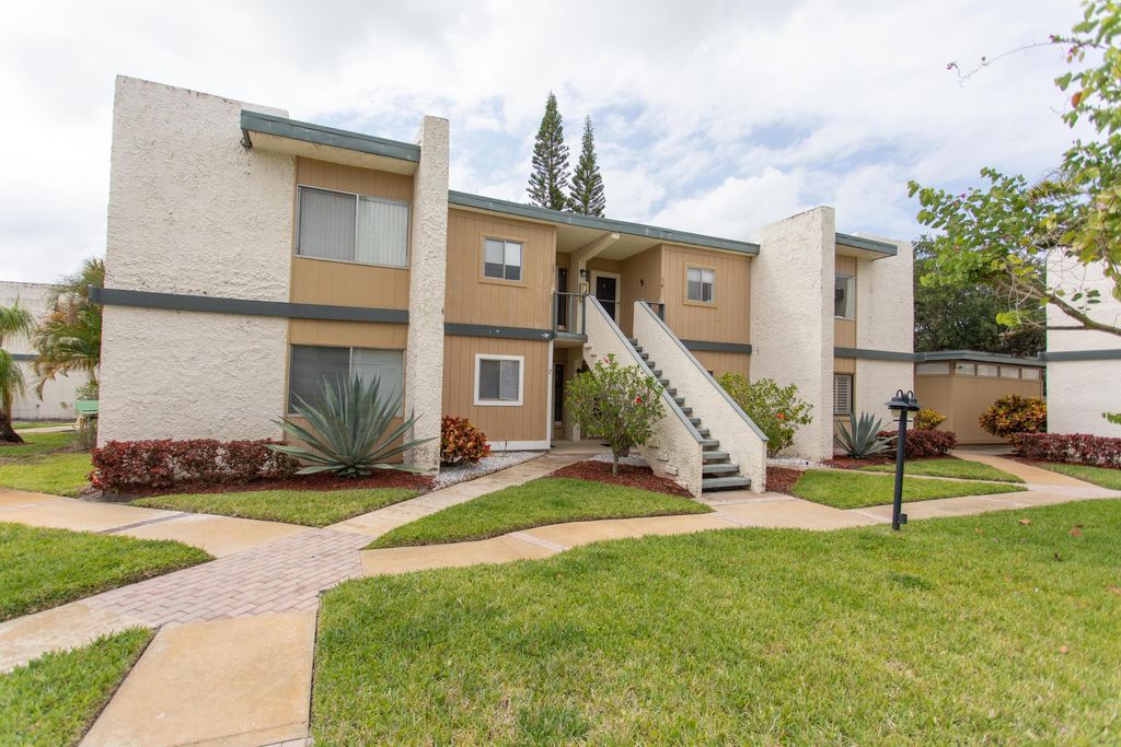 Photo of 1561 NE 12 Terrace #C15, Jensen Beach, FL 34957 (MLS # R10796065)