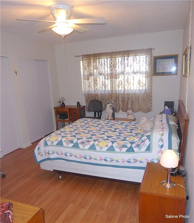 VILLAGE ROYALE EMERALD GR - Residential