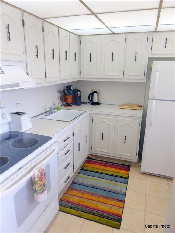 VILLAGE ROYALE EMERALD GR - Residential