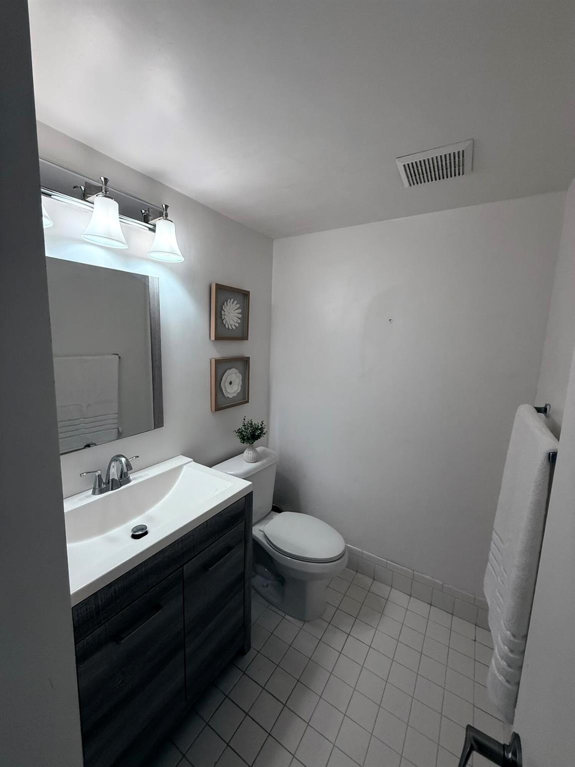 KINGSLEY AT CENTURY VILLA - Residential