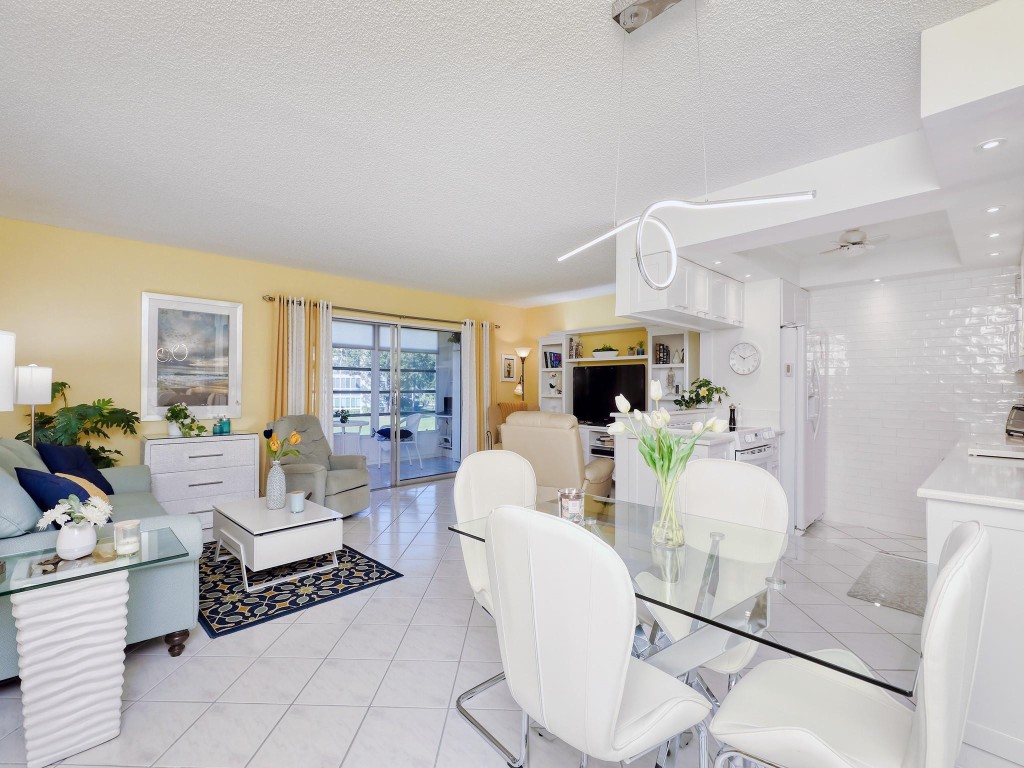 WYNMOOR - Residential