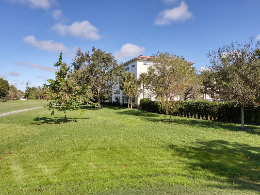 WYNMOOR - Residential