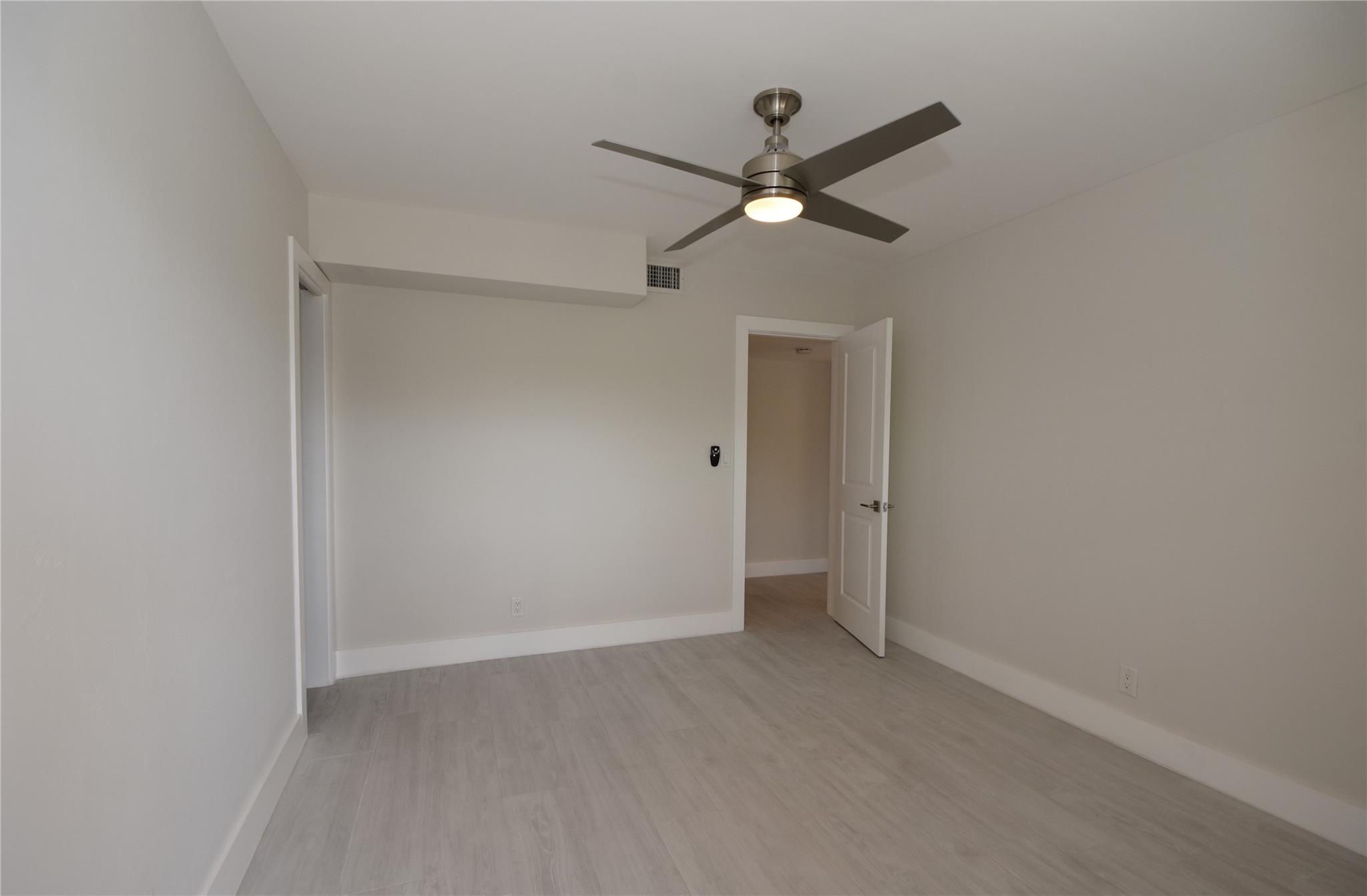 FORT LAUDERDALE - Residential Lease