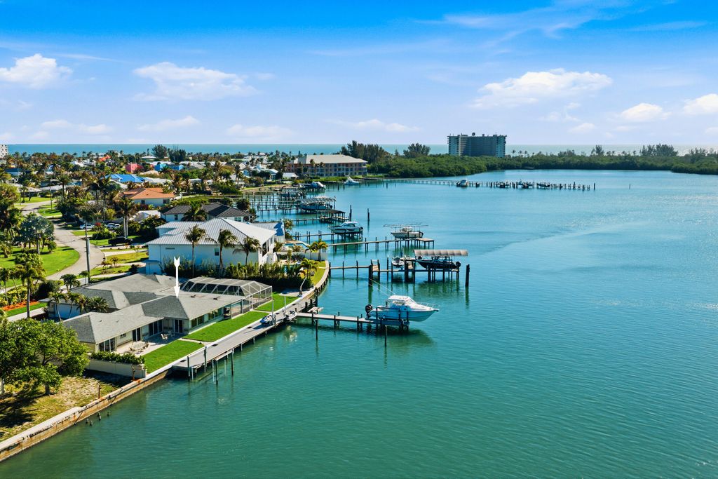 Photo of 1625 Thumb Point Drive, Fort Pierce, FL 34949 (MLS # B26007832)