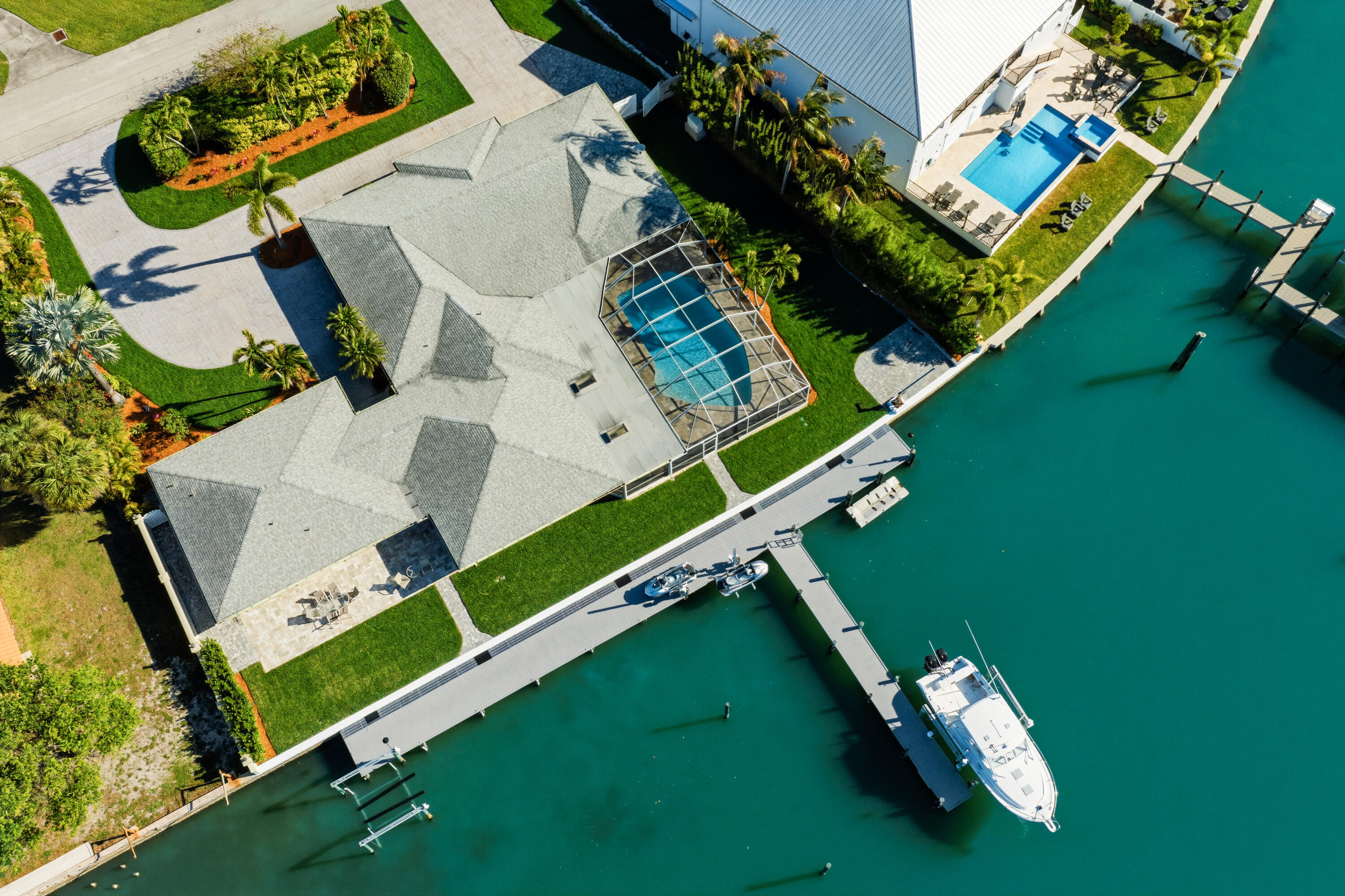 1625 Thumb Point Drive