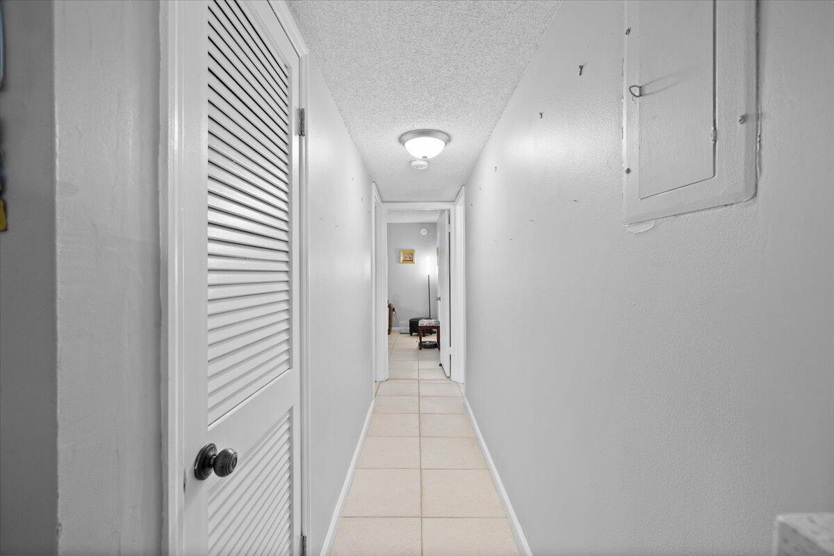 OAKBROOK IV V VI VII CONDO - Residential