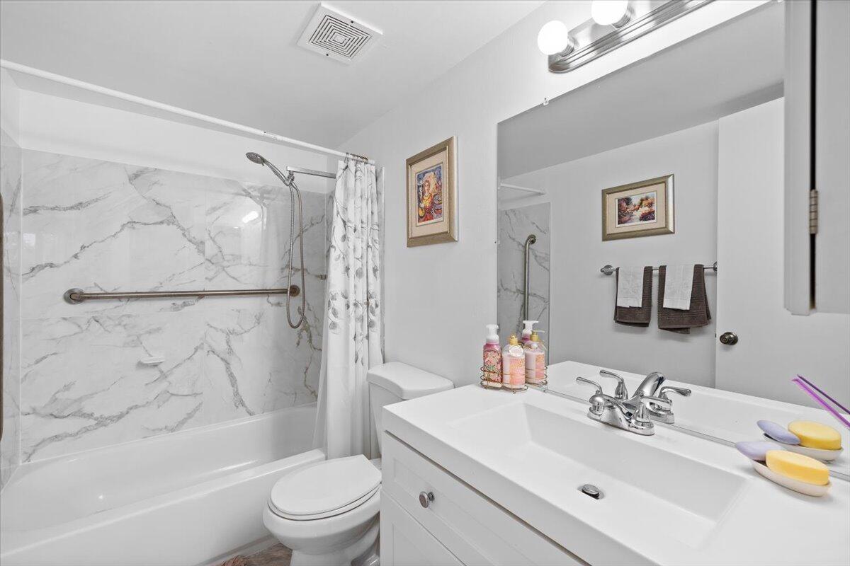 OAKBROOK IV V VI VII CONDO - Residential