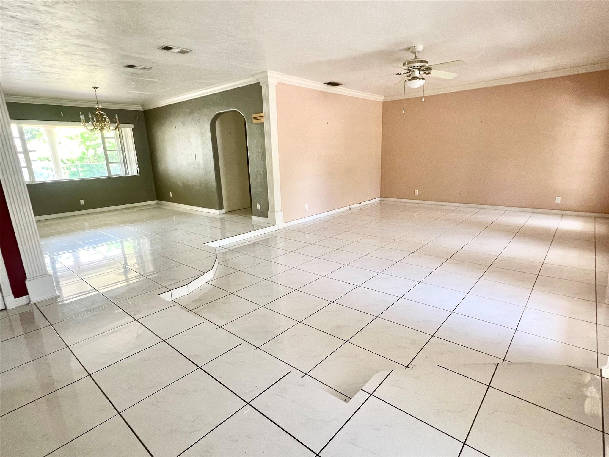7020 Plantation Rd, Plantation, FL, 33317/$575,000 3 7020 Plantation Rd