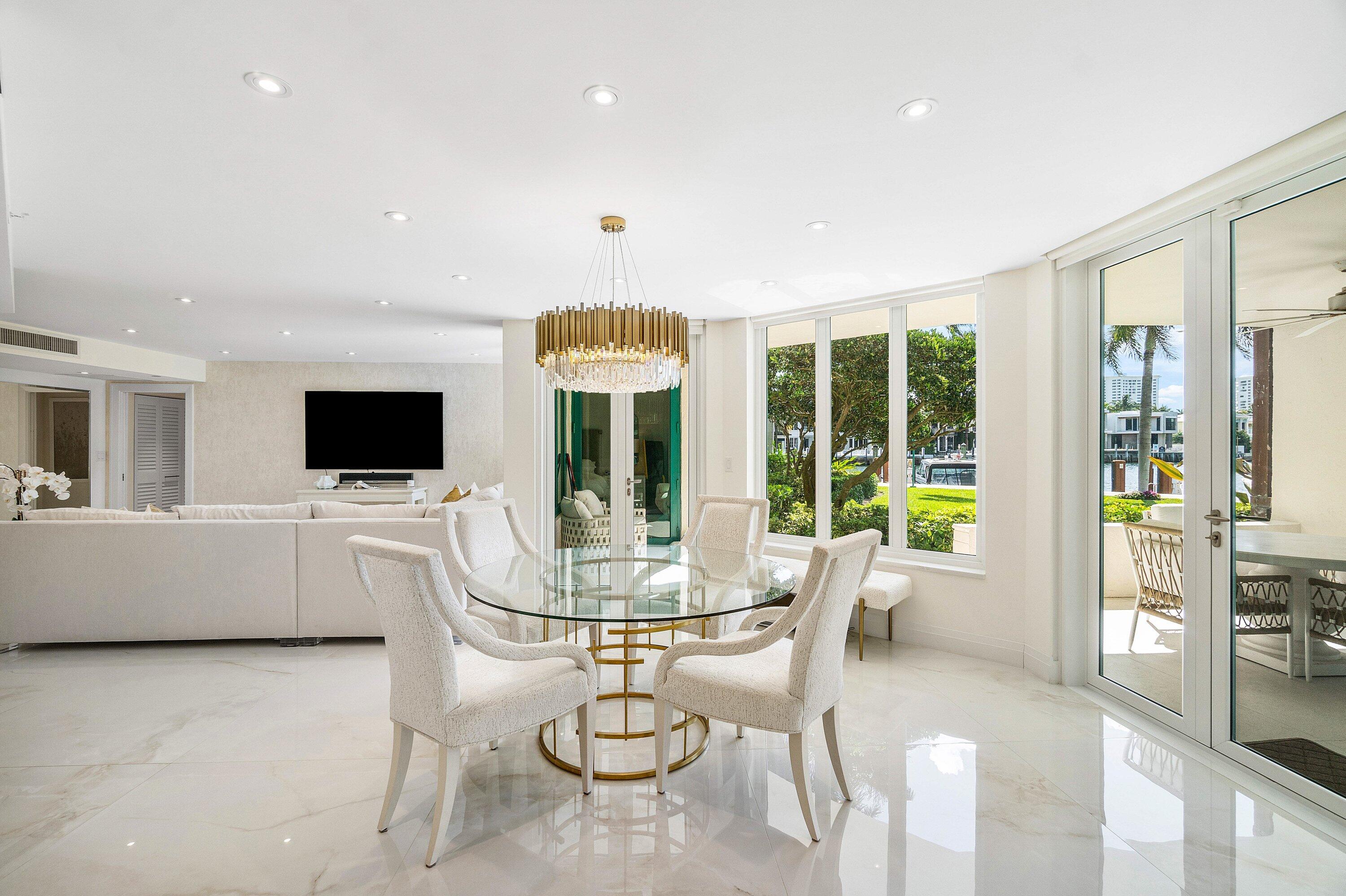 MIZNER COURT - Residential