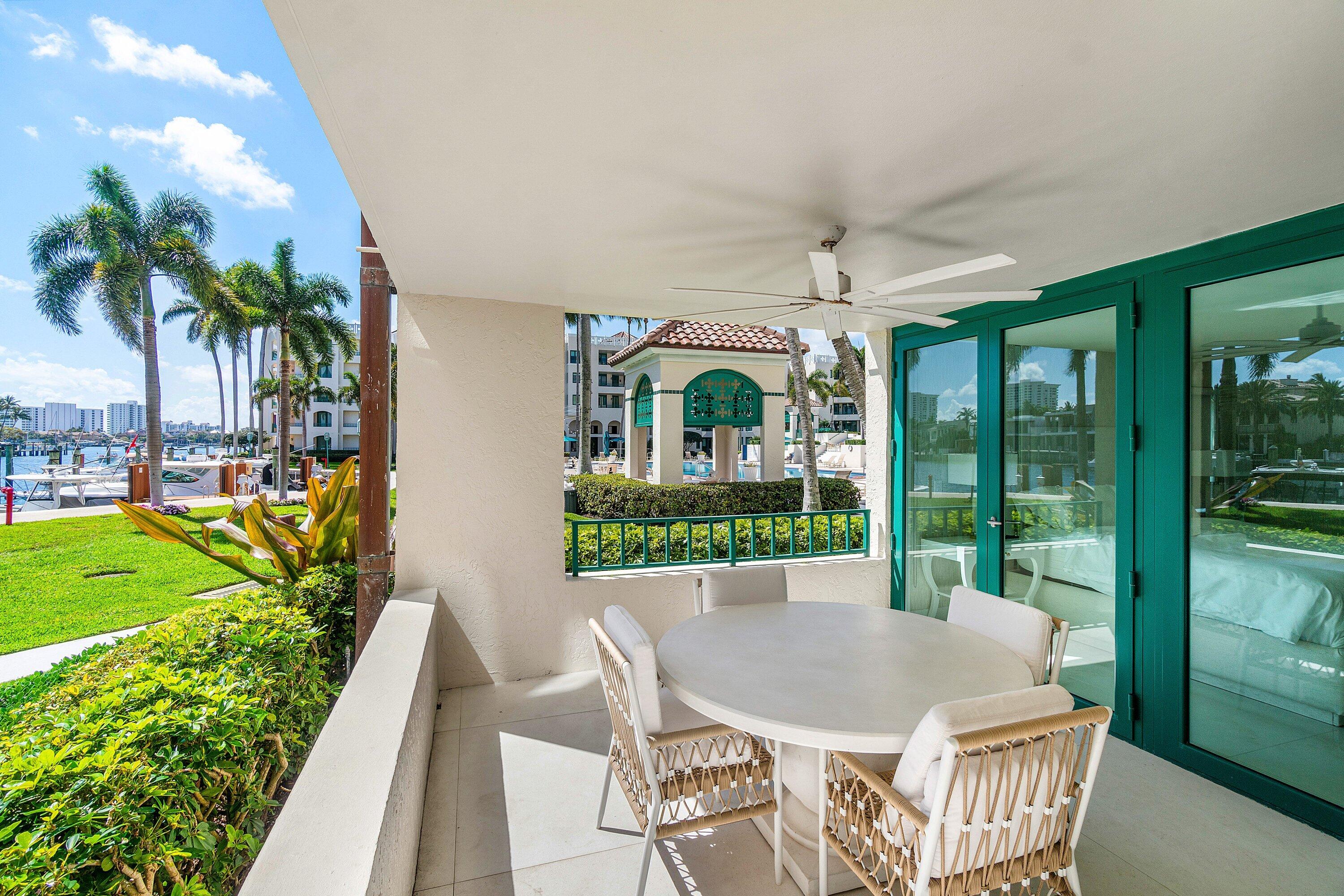 MIZNER COURT - Residential