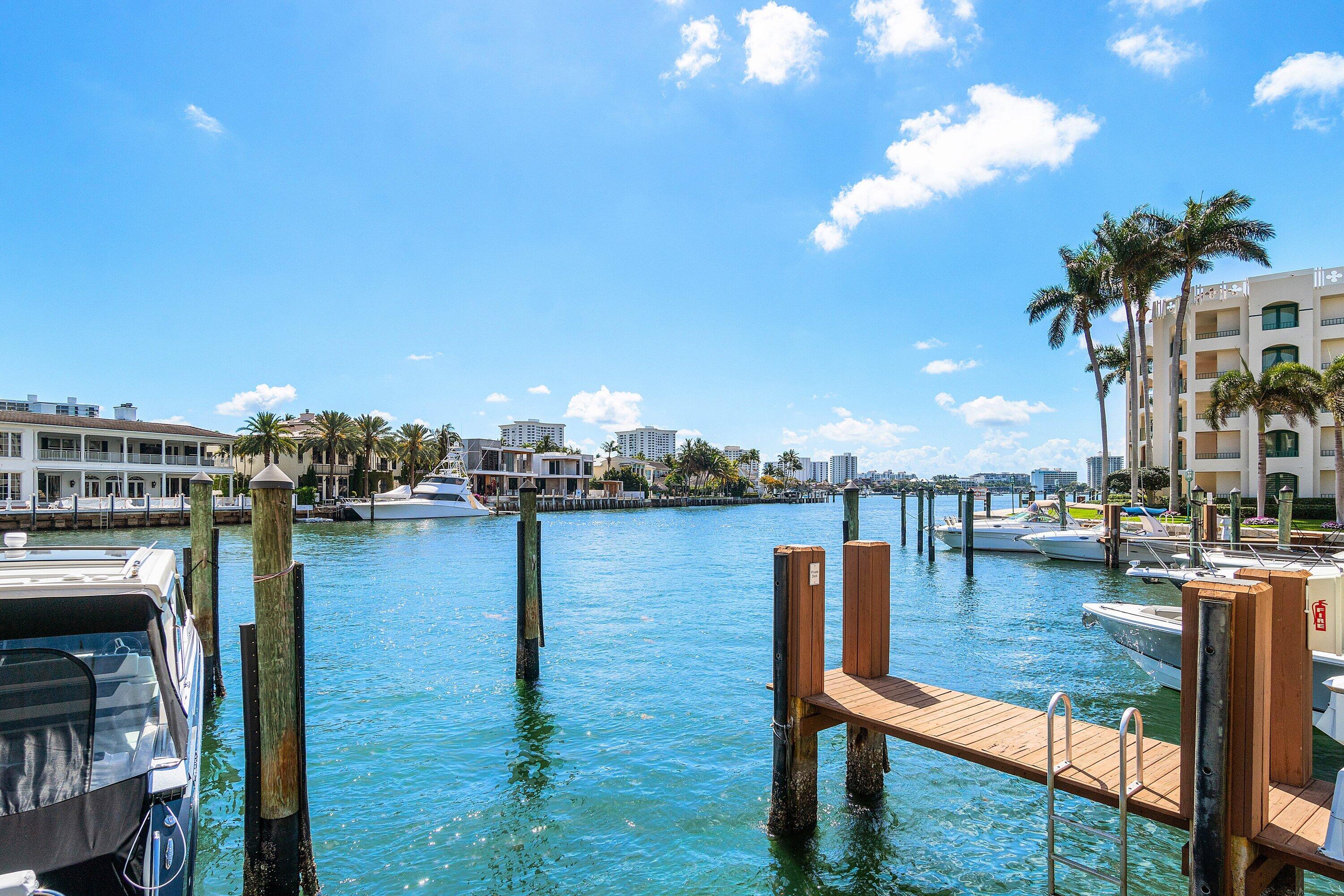 MIZNER COURT - Residential