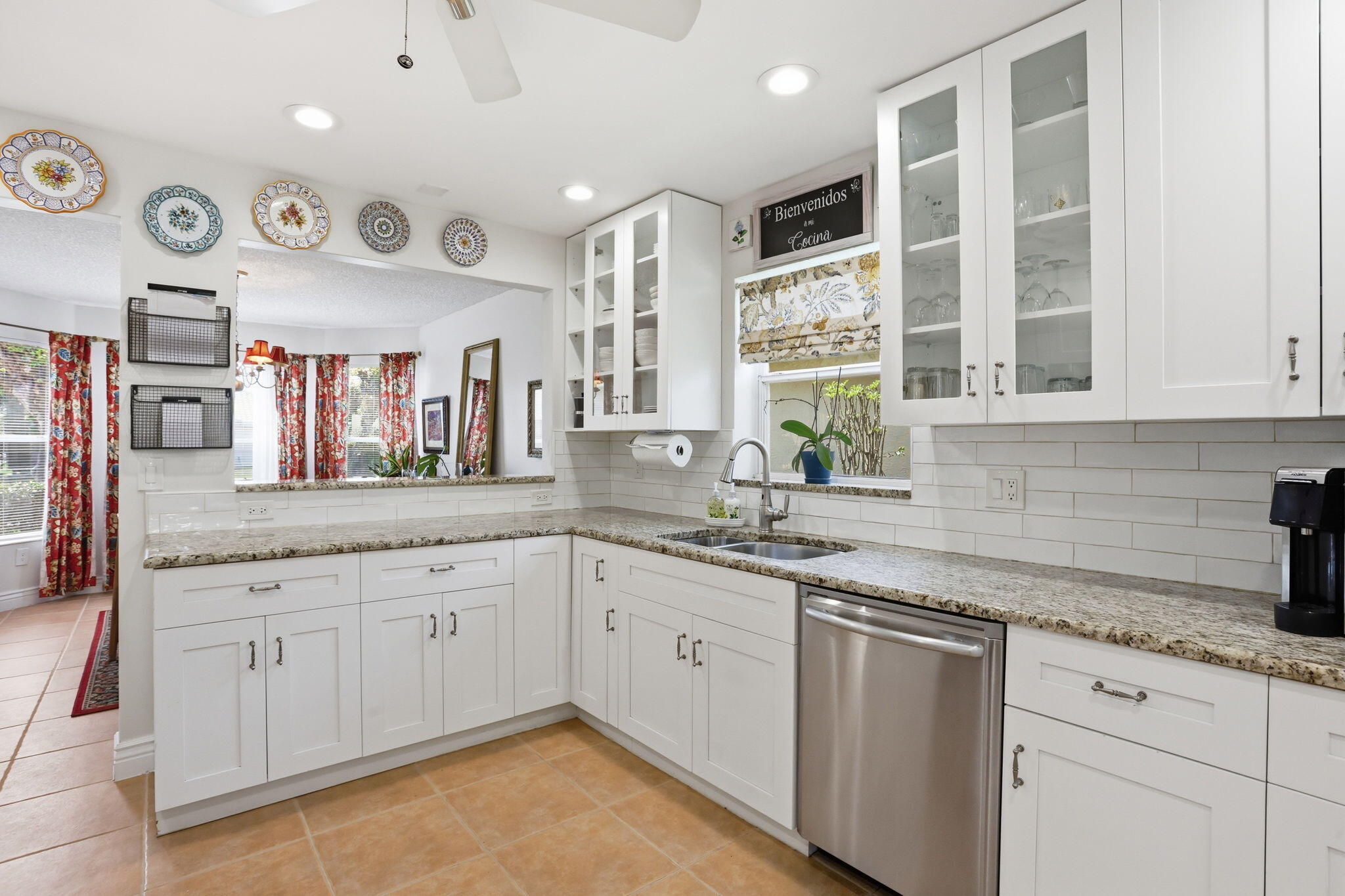 PORT CAYMAN - Residential