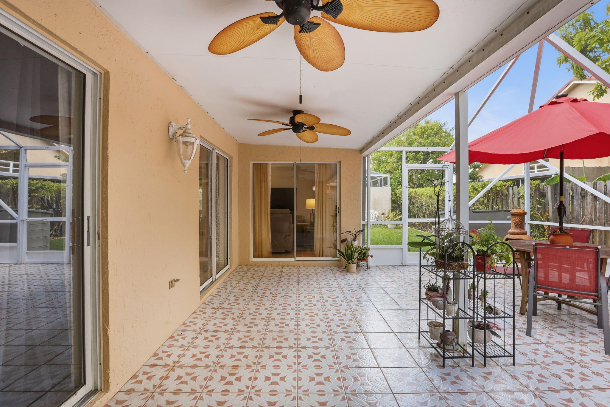 PORT CAYMAN - Residential