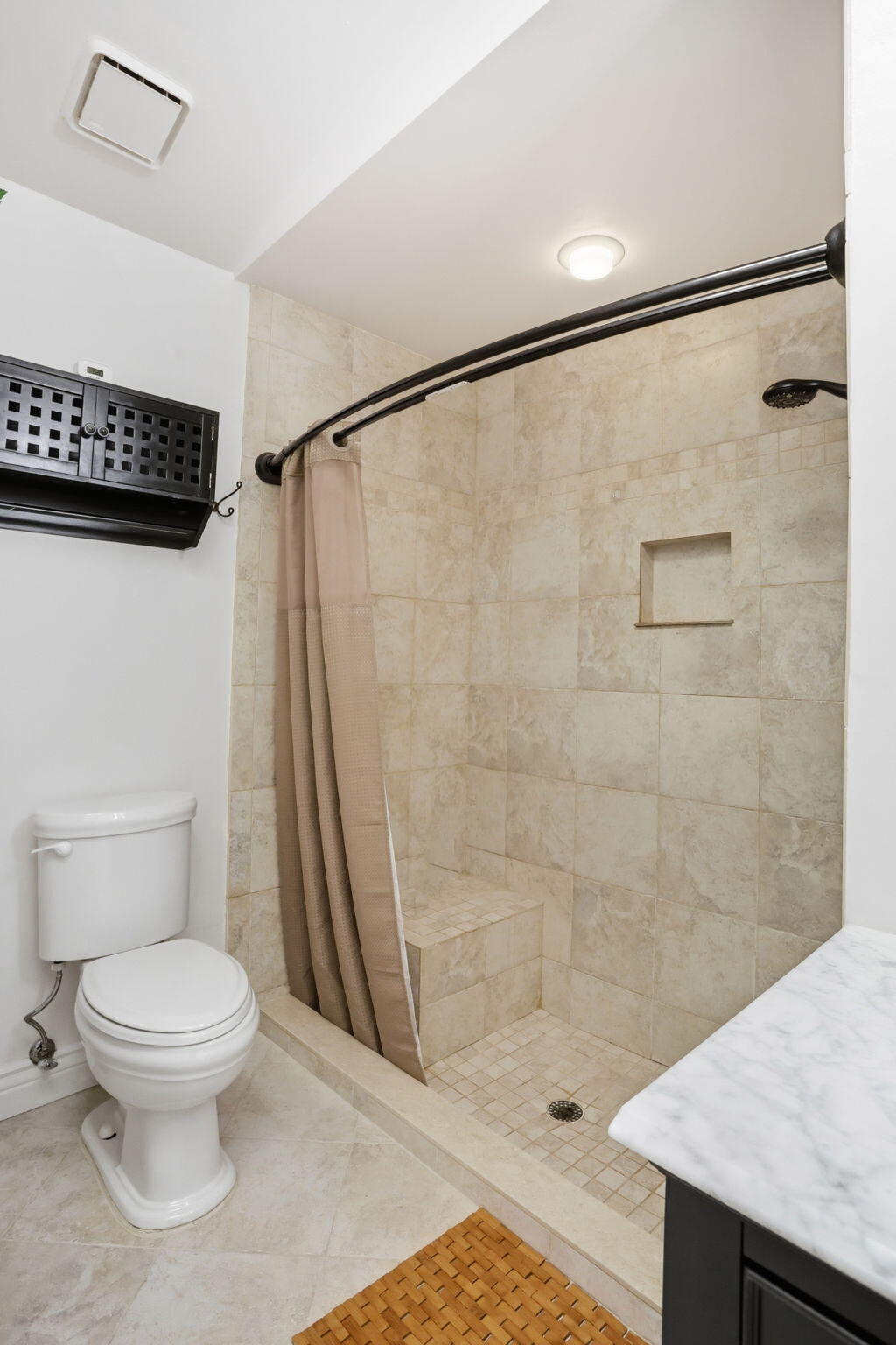 PORT CAYMAN - Residential