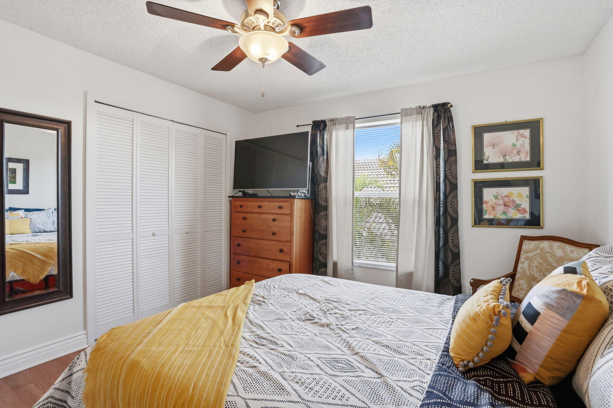 PORT CAYMAN - Residential