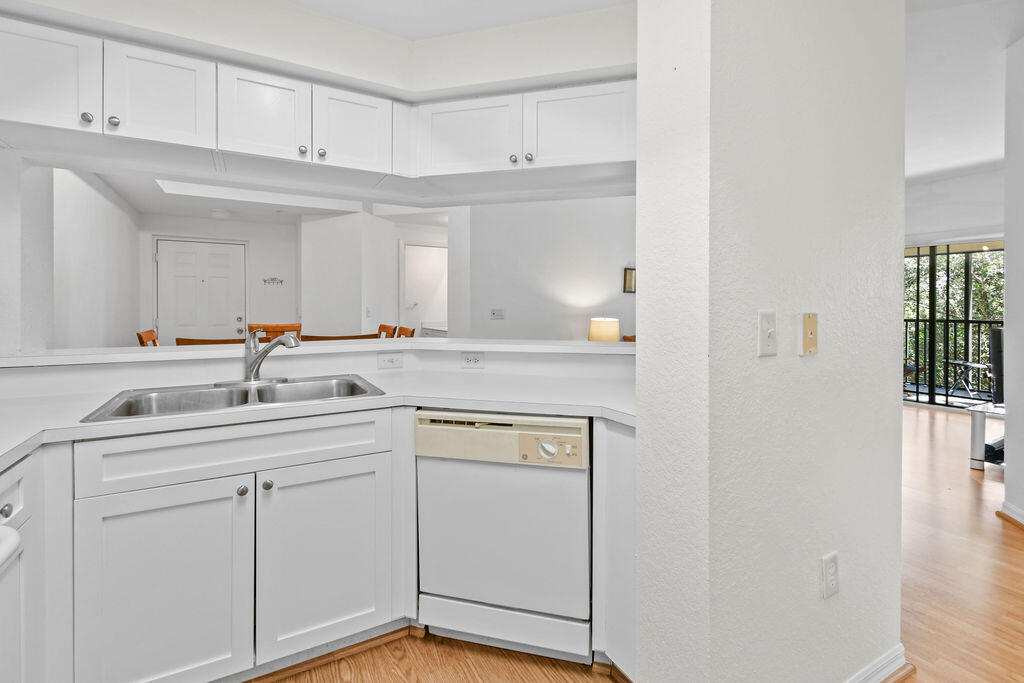 SAN MATERA THE GARDENS CONDOMINIUM - Residential