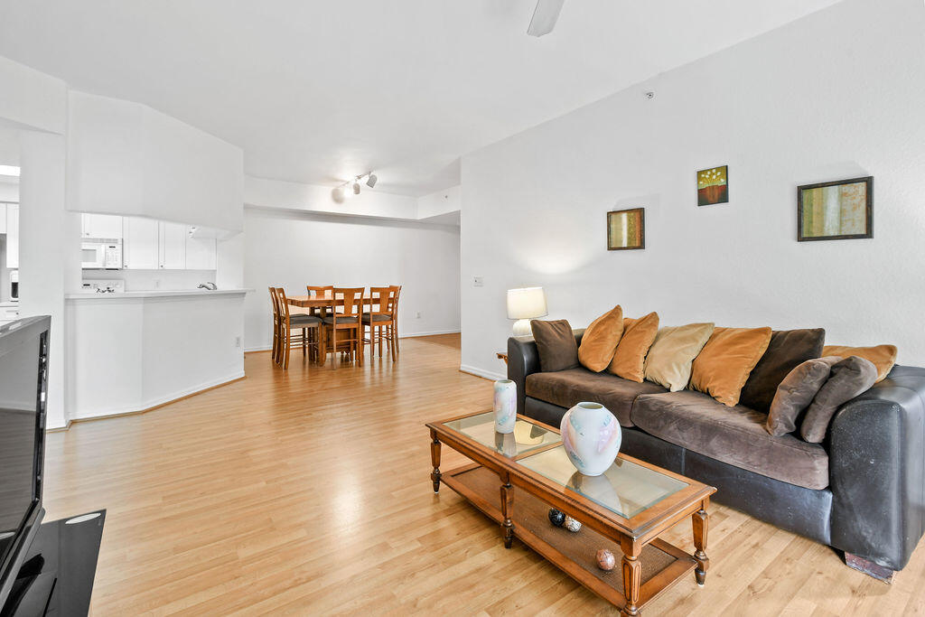 2727 Anzio Court 307