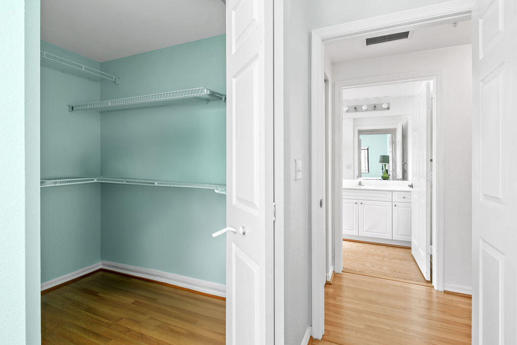 SAN MATERA THE GARDENS CONDOMINIUM - Residential