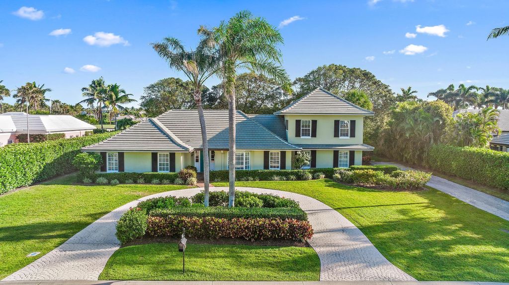 Photo of 866 Palm Way Road, North Palm Beach, FL 33408 (MLS # R10964279)