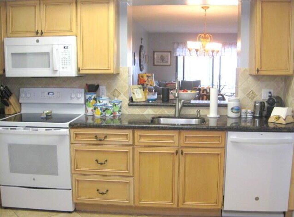 Photo of 7380 S Oriole Boulevard #701, Delray Beach, FL 33446 (MLS # R10767855)