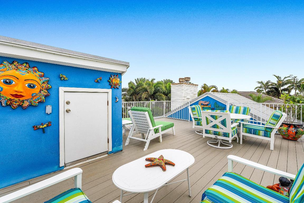 TROPICAL SHORES - Residential