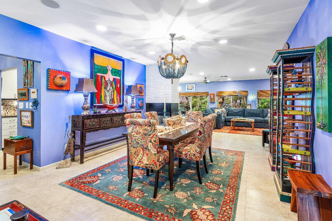 TROPICAL SHORES - Residential